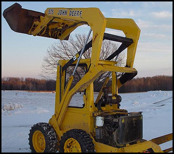 John Deere 575 Skid Steer