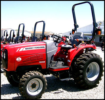 Massey Ferguson 1532 Tractor