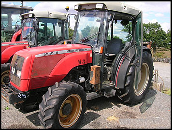 Massey Ferguson 3340 tractor